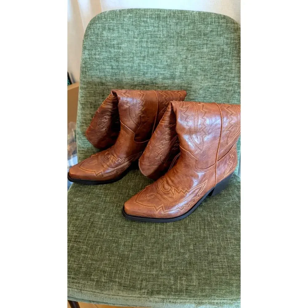LeunDen Brown Cowboy Boots for Women, size 10